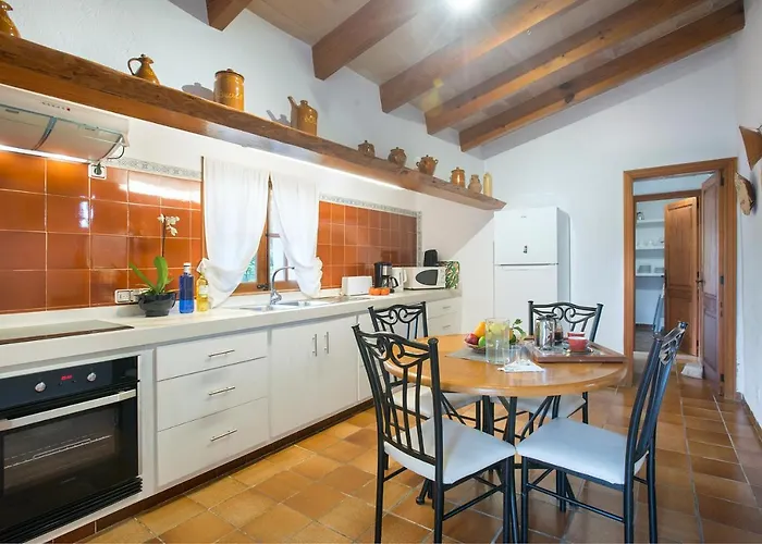 Owl Xino - 10 Min Walk To The Old Town *